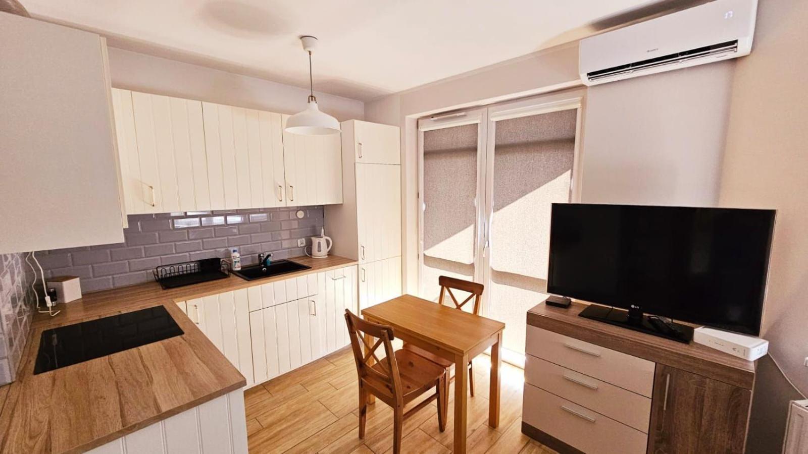 Apartament Mlynarska ปีวา ภายนอก รูปภาพ